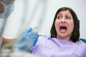 Guía para ayudar a los pacientes con miedo al dentista en su práctica