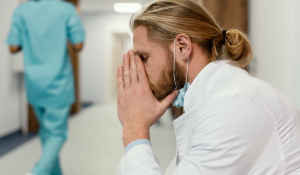 Estrategias efectivas para manejar la depresión en el sector salud