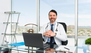 ¿Los médicos tienen vacaciones? Conoce el derecho al descanso del personal de la salud